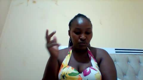 Snapshot of smartqueen1 chatting on 11.05.25 Katerina online show from 11.05.25