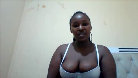 Snapshot of smartqueen1 chatting on 11.23.25 Katerina online show from 11.23.25