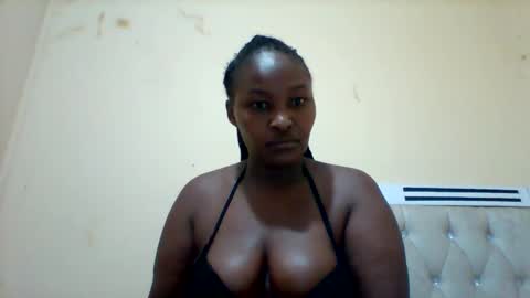 Snapshot of smartqueen1 chatting on 11.24.25 Katerina online show from 11.24.25