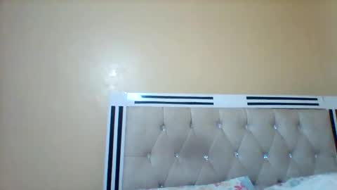 Snapshot of smartqueen1 chatting on 04.15.26 Katerina online show from 04.15.26