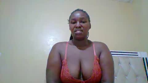 Snapshot of smartqueen1 chatting on 05.18.26 Katerina online show from 05.18.26