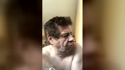 smelycat3046 online show from 04.26.26