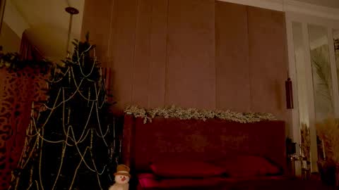 Mia online show from 01.11.26