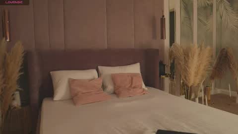 Mia online show from 02.08.26