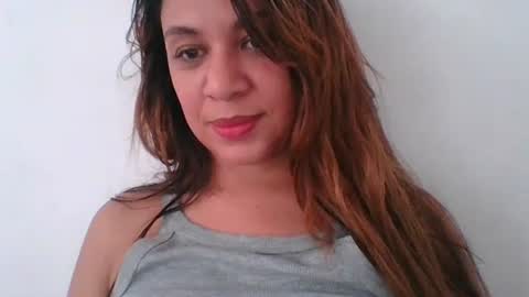 Snapshot of smileycherry chatting on 12.19.24 smileycherry online show from 12.19.24