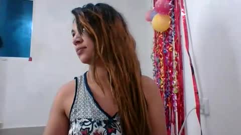 Snapshot of smileycherry chatting on 12.31.24 smileycherry online show from 12.31.24