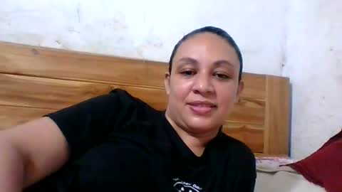 Snapshot of smileycherry chatting on 11.02.25 smileycherry online show from 11.02.25