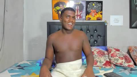 Snapshot of smith_oliver chatting on 02.13.25 Smith online show from 02.13.25