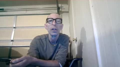 Snapshot of smkforme chatting on 10.24.25 smoke-4-me online show from 10.24.25