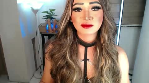 Snapshot of smokeprincess chatting on 02.02.25 Amanda online show from 02.02.25