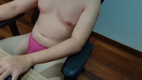 Snapshot of smoothasianm chatting on 01.02.25 smoothasianm online show from 01.02.25