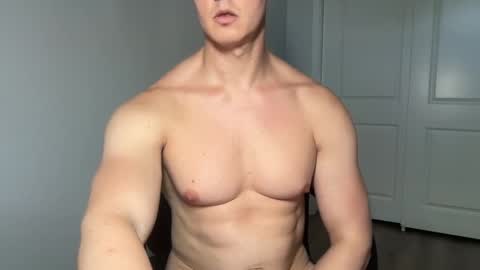 Snapshot of smoothflexiblemuscle chatting on 11.09.25 SmoothFlexibleMuscle online show from 11.09.25