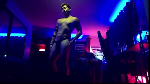 Snapshot of smoothjocknubie chatting on 11.08.25 Myke Jackin online show from 11.08.25