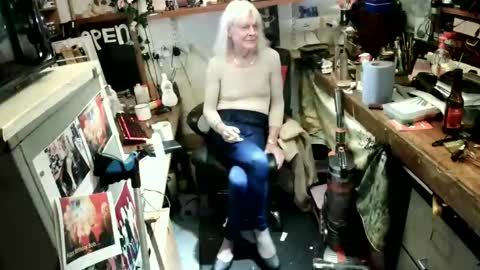 Snapshot of smurfingo99 chatting on 12.11.24 mish online show from 12.11.24