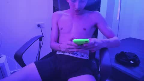 snak_master1 online show from 11.20.25