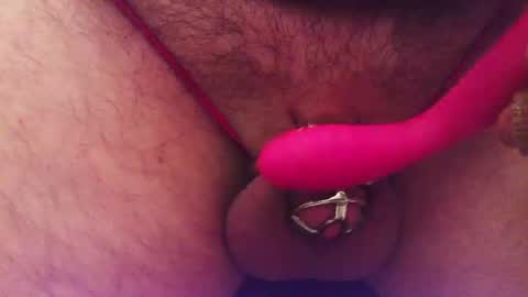 Snapshot of snakepit31 chatting on 12.21.25 Sissy Boy online show from 12.21.25