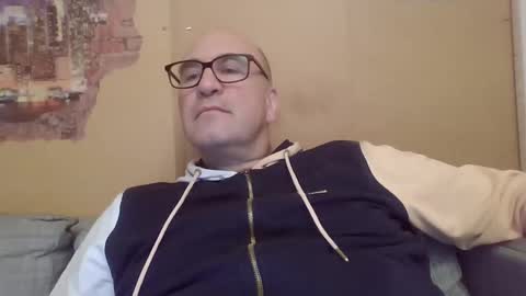 sneakerboy18 online show from 01.19.25