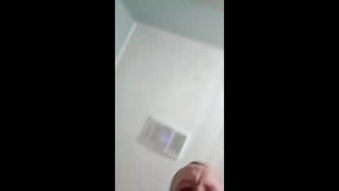 sneakypeteyo1 online show from 04.16.26