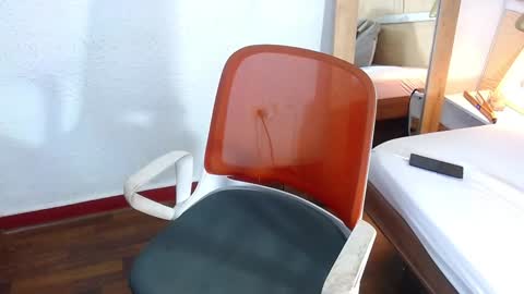 Snapshot of sneakyy_fantasy chatting on 01.18.25 Hellen  online show from 01.18.25