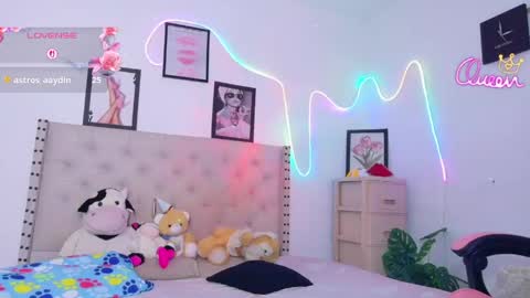 Hellen  online show from 04.15.26