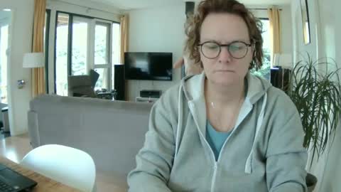 Snoeske and Woodwurm online show from 12.08.24
