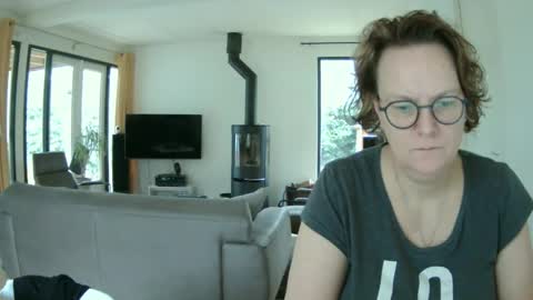 Snoeske and Woodwurm online show from 02.11.25
