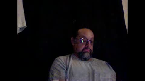 Snapshot of snoop95651994599 chatting on 12.17.25 snoop95651 online show from 12.17.25