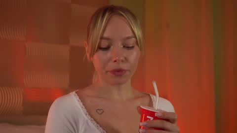 Candice Snow online show from 12.28.24