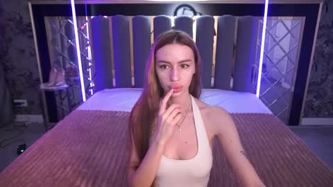 snow_whiteeex online show from 05.11.26