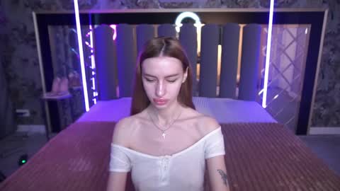snow_whiteeex online show from 05.12.26