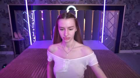 snow_whiteeex online show from 05.16.26