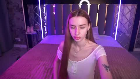 snow_whiteeex online show from 05.17.26