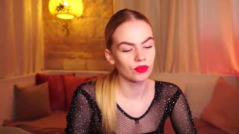 Hanna online show from 10.06.25