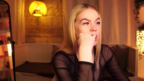 Hanna online show from 11.08.25