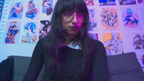 Snapshot of snowblack_ chatting on 02.09.25 Snow and Bubble online show from 02.09.25