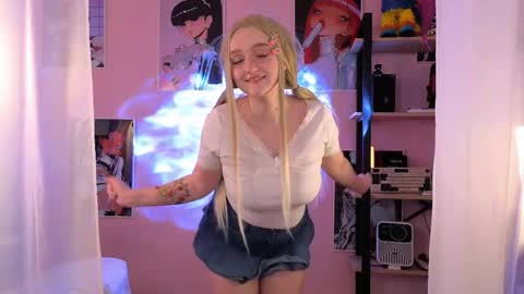 Ellie online show from 05.05.26