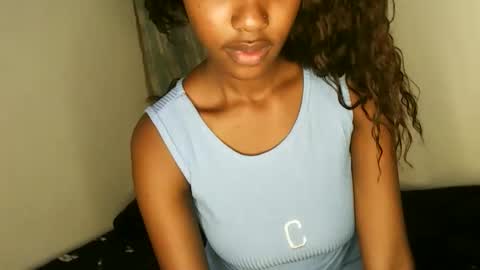 snowfox254 online show from 09.28.25