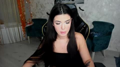 Snapshot of snowingwinter chatting on 11.03.25 snowingwinter online show from 11.03.25