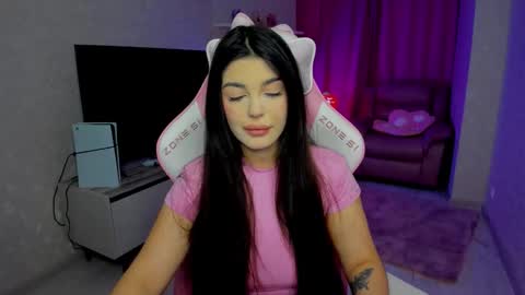 snowingwinter online show from 02.24.26