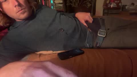 snowtrooper888 online show from 11.25.25