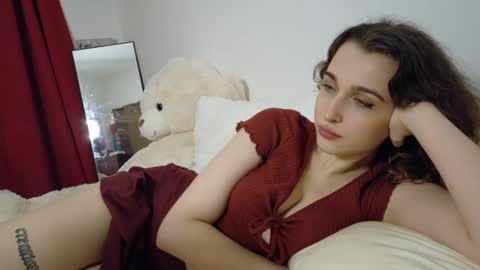 Babygirl Ivy online show from 02.25.25