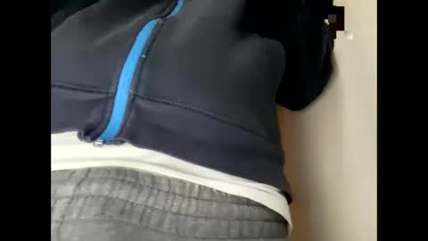 Snapshot of sobigfromitaly chatting on 10.23.25 sobigfromitaly online show from 10.23.25