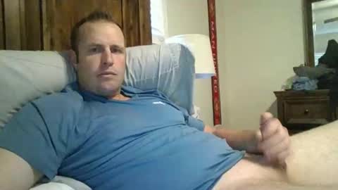 Snapshot of socal6969977 chatting on 12.15.25 socal6969977 online show from 12.15.25