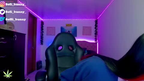 soffi_bunny_ online show from 06.20.26