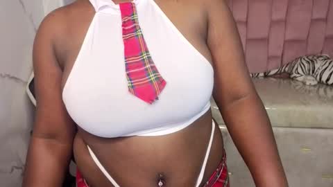 soffia_b online show from 10.23.25