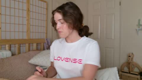Julia    online show from 05.02.26