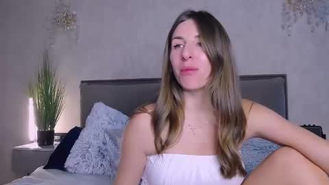 Snapshot of soffyasi chatting on 01.05.25 soffyasi online show from 01.05.25