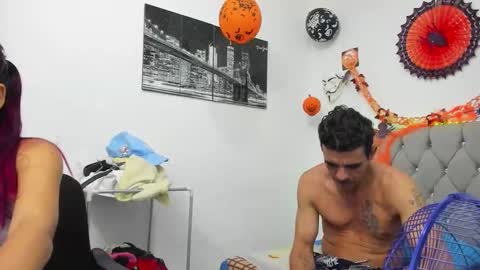 Snapshot of sofi_and_santy chatting on 11.04.25 SOFI AND SANTY online show from 11.04.25