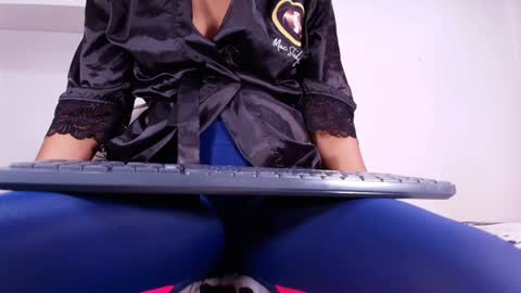 Sofia online show from 01.22.25