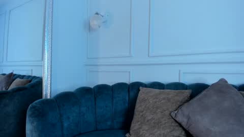 Snapshot of sofi_moreno chatting on 12.29.24 Sofi online show from 12.29.24